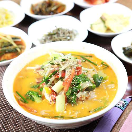 �޷�����