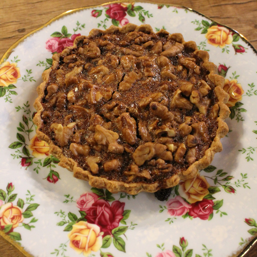 WALNUT PIE (S)