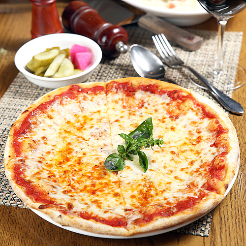 ¸¶¸£°Ô¸®Å¸ ÇÇÀÚ