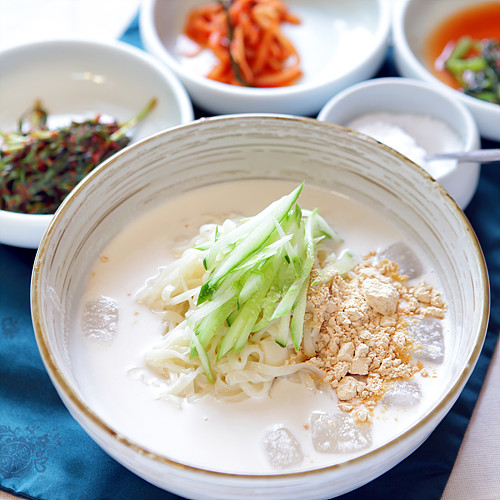 ���ᱹ��(��������)