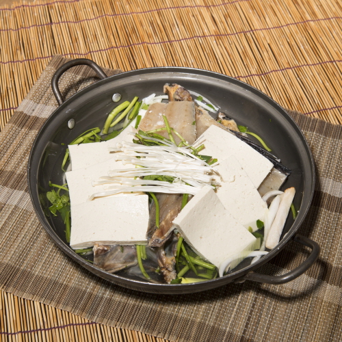 �췰����