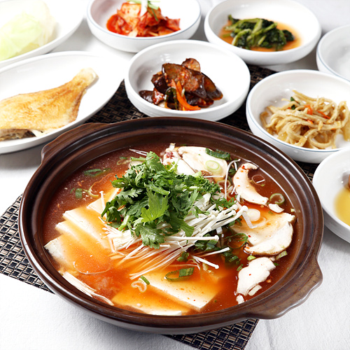 ÃÊ´çµÎºÎÀü°ñ