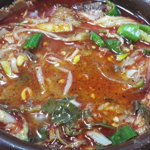 屹 1